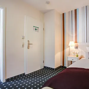 https://rhein-neckar-hotel.hotelsheidelberg.net